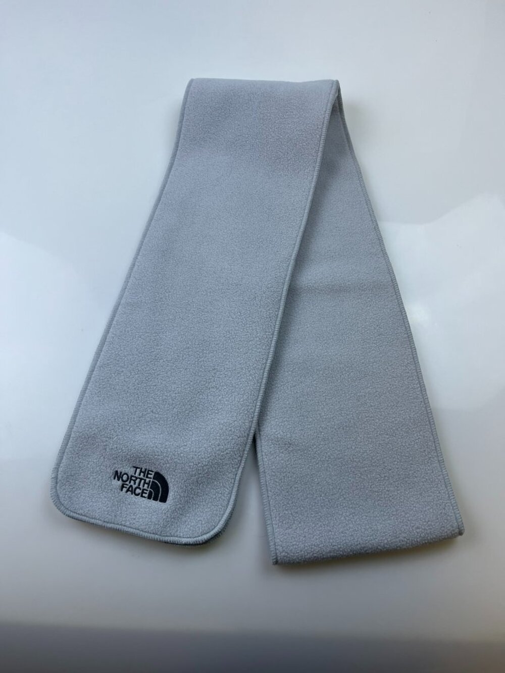 The North Face Grey TKA Glacier Fleece Scarf N255-57